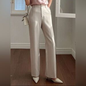 Elegant Cream Women's Trousers size 24